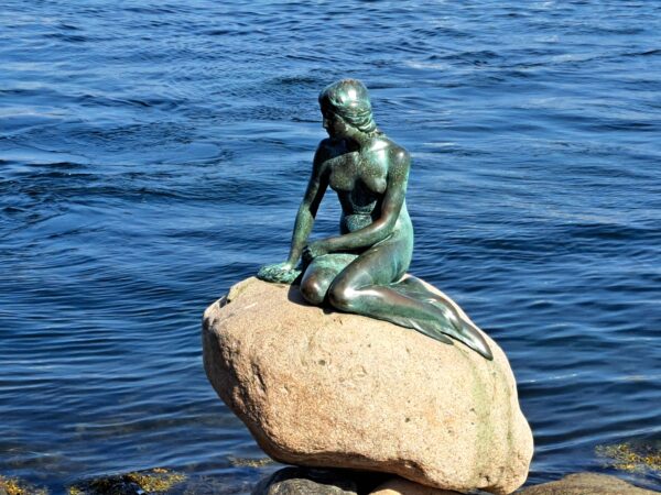 11 Kopenhagen kleine Meerjungfrau 600x450 - D&auml;nemark 2026