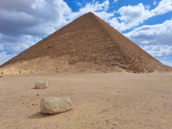 11 Dahshur Rote Pyramide 1 600x450 - Ägypten 2024