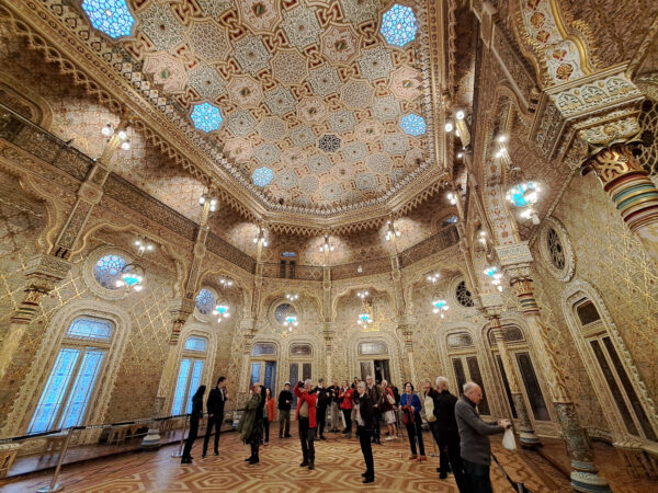 12 Porto Palacio da Bolsa Maurischer Saal 600x450 - Portugal 2025