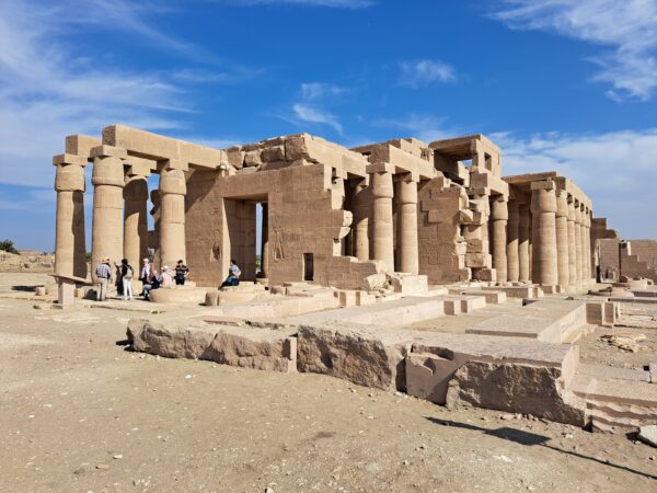 134 Luxor Theben West Ramesseum Saeulensaele 1 600x450 - Ägypten 2024