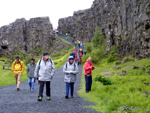 16 Þingvellir Almannagjá R0010734 600x450 - Island 2013