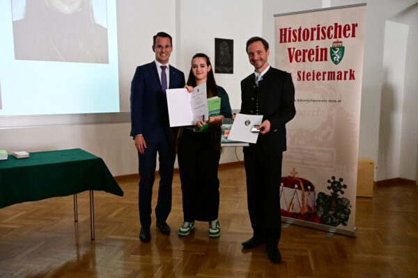 18 Tremelpreistraegerin Jana Habiger 600x400 - Wartinger- und Tremelmedaille 2025