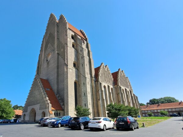 2 Kopenhagen Grundtvig Kirche 600x450 - D&auml;nemark 2026