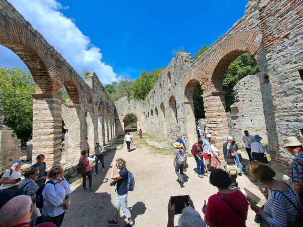 22 Butrint Fruehchristliche Basilika 600x450 - Südwestbalkan 2025