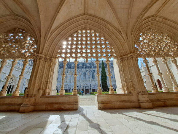 23 Batalha Klosterkirche Kreuzgang Johann I 600x450 - Portugal 2025