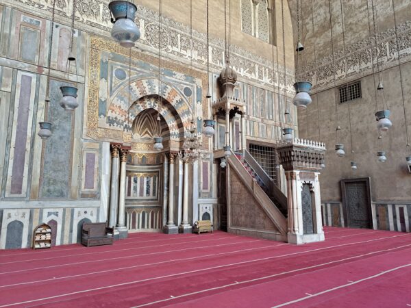 23 Kairo Sultan Hassan Moschee 1 600x450 - Ägypten 2024