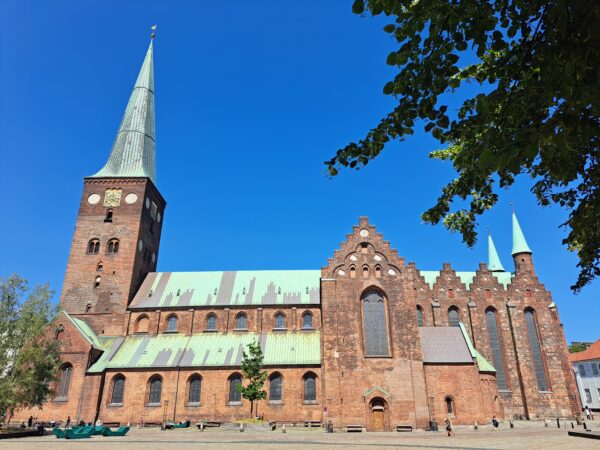 24 Aarhus Dom 600x450 - D&auml;nemark 2026