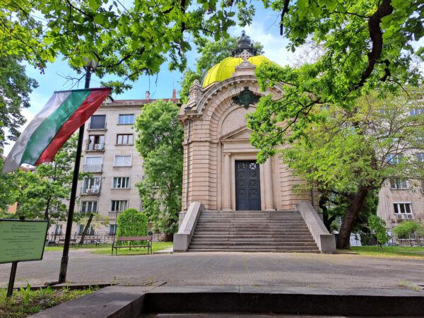 24 Sofia Battenberg Mausoleum 600x450 - Bulgarien 2024