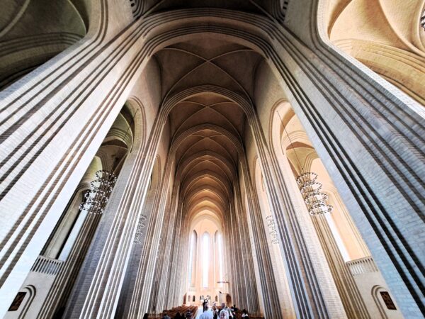 3 Kopenhagen Grundtvig Kirche 600x450 - D&auml;nemark 2026