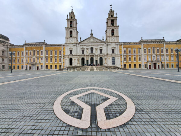 43 Mafra Nationalpalast Kathedrale 600x450 - Portugal 2025