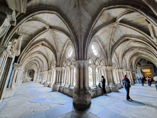 4 Porto Kathedrale Kreuzgang 600x450 - Portugal 2025