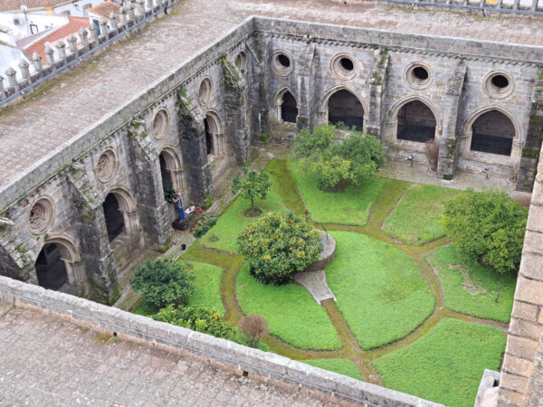 63 Evora Kathedrale Kreuzgang 600x450 - Portugal 2025