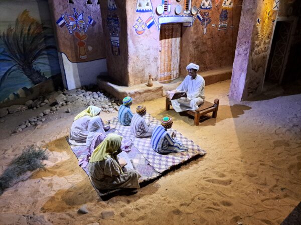 67 Assuan Nubisches Museum Schulunterricht 1 600x450 - Ägypten 2024