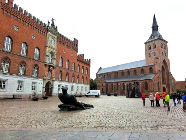 79 Odense Rathaus Dom 600x450 - D&auml;nemark 2026
