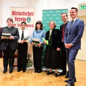Wartinger- und Tremelmedaille 2026 8 Wartinger und Tremel Feier 2026 Akademisches Gymnasium 300x300 - Wartinger- und Tremelmedaille 2026
