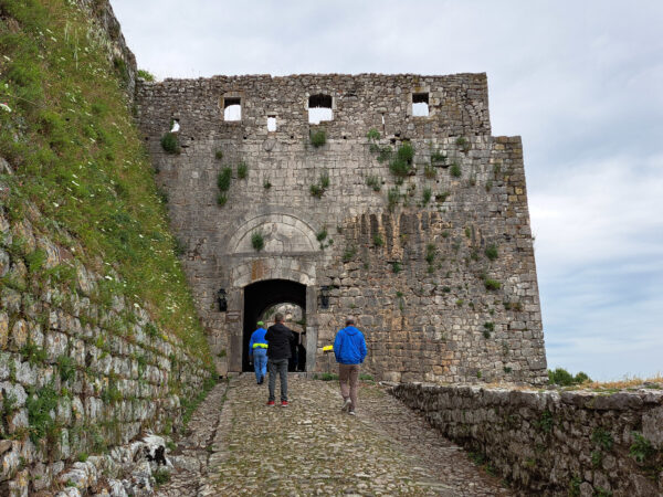81 Skhoder Festung Rozafa 600x450 - Südwestbalkan 2025