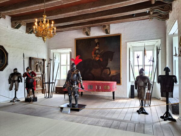 88 Schloss Egeskov Rittersaal 600x450 - D&auml;nemark 2026