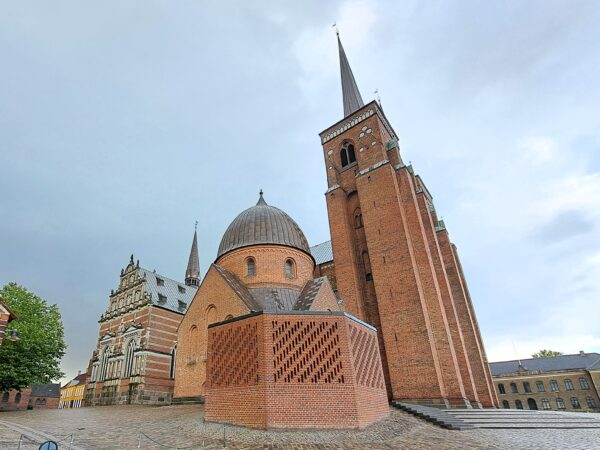 93 Roskilde Dom 600x450 - D&auml;nemark 2026