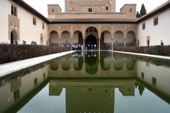 9 Granada Alhambra Myrtenhof R0015917 555x370 - Andalusien 2014