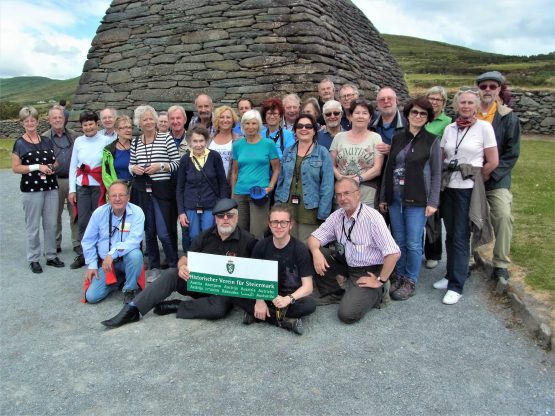 Fahrten 2018 Irland Gruppenbild 555x416 - Irland 2018