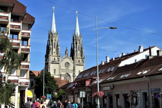 Fahrten 2018 Serbien 17 Werschetz Kathedrale RFH R0041419 555x370 - Habsburgisches Serbien 2018