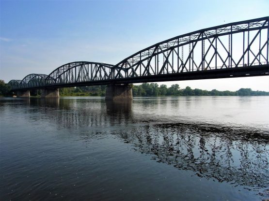 Fahrten Polen 2017 58 Thorn Weichselbrücke 555x416 - Polen 2017