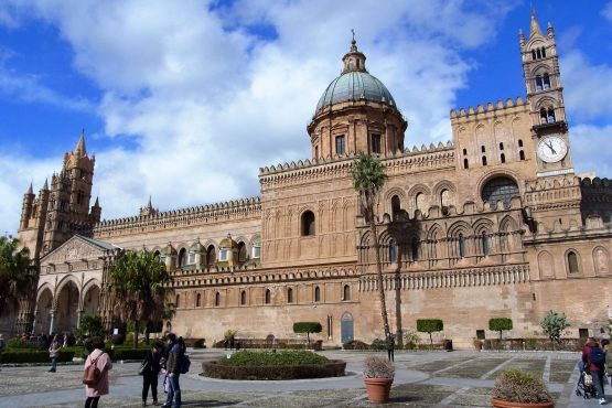 Fahrten Sizilien 2018 19 Palermo Dom RFH R0039345 555x370 - Sizilien 2018