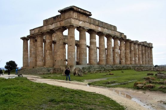 Fahrten Sizilien 2018 43 Selinunte Heratempel RFH R0039682 555x370 - Sizilien 2018