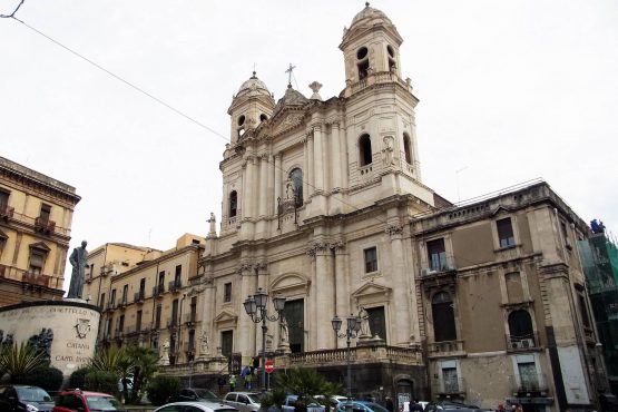 Fahrten Sizilien 2018 78 Catania San Francesco RFH R0040513 555x370 - Sizilien 2018