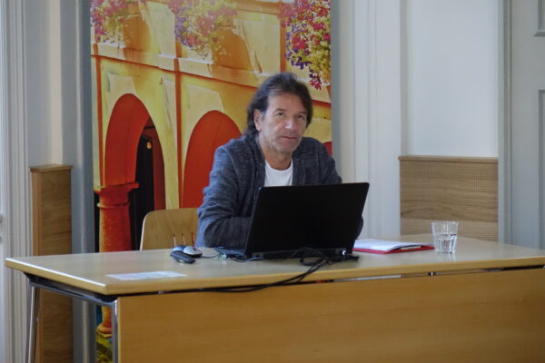 Retzhof 2025  3 Erster Referent ist Heimo Halbrainer 600x400 - LehrerInnenfortbildung